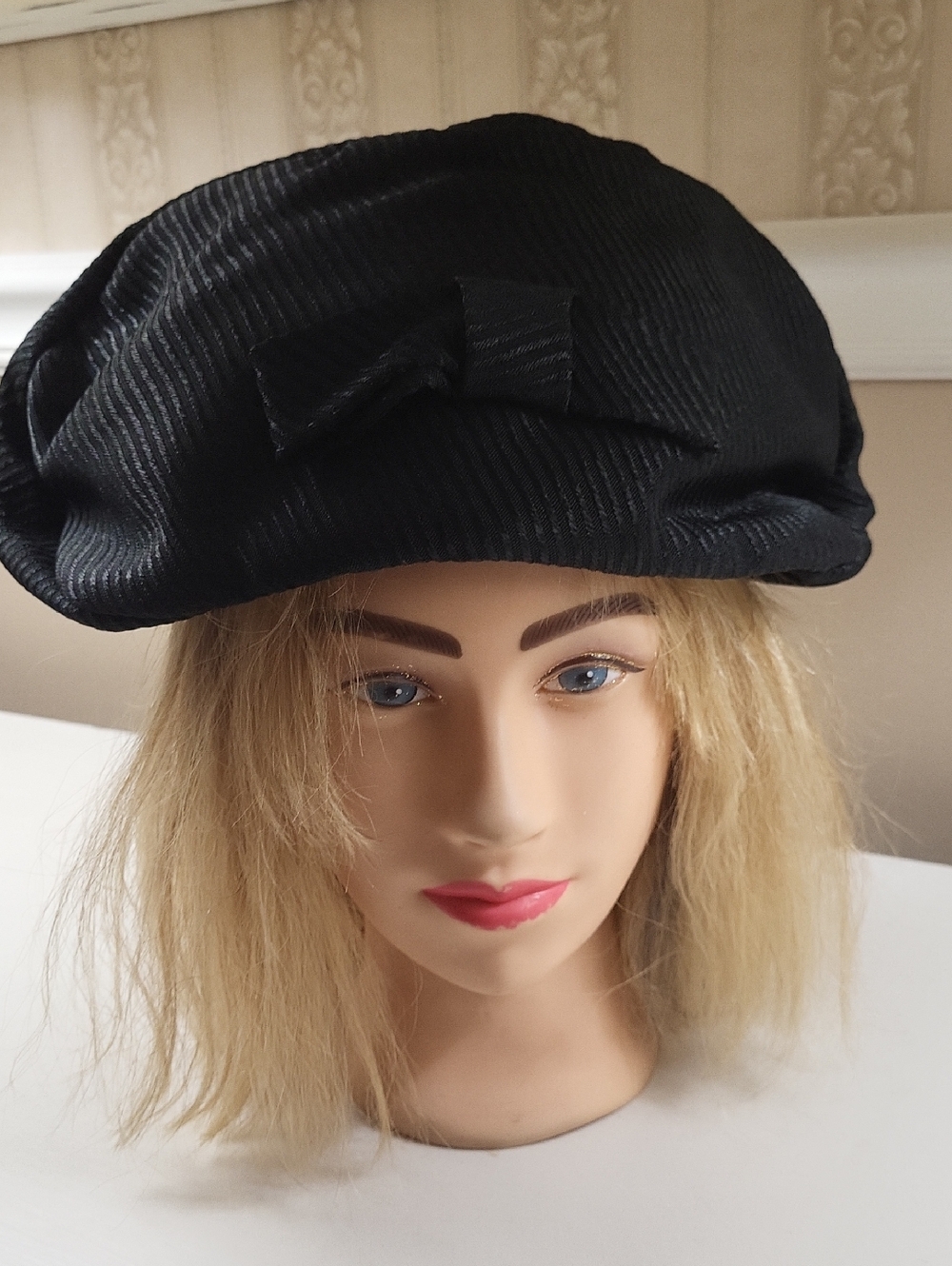 VTG. Classic Black Baker Boy HAT, ONE SIZE - Picture 8 of 9